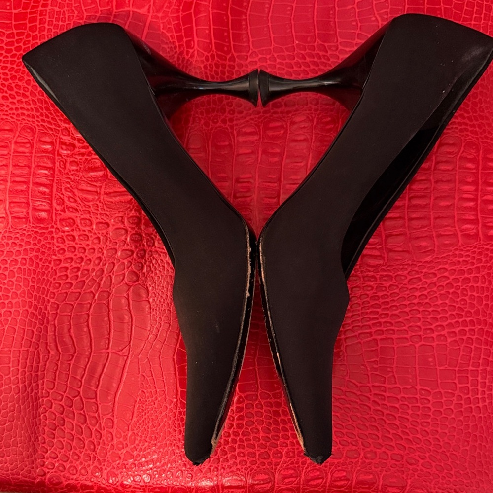 Vintage Via Spiga Pumps
